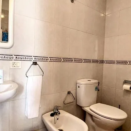 A Pie De Playa Cristianos Apartman