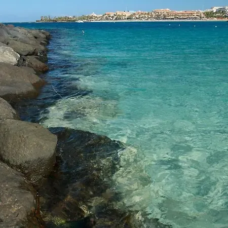 A Pie De Playa Cristianos *